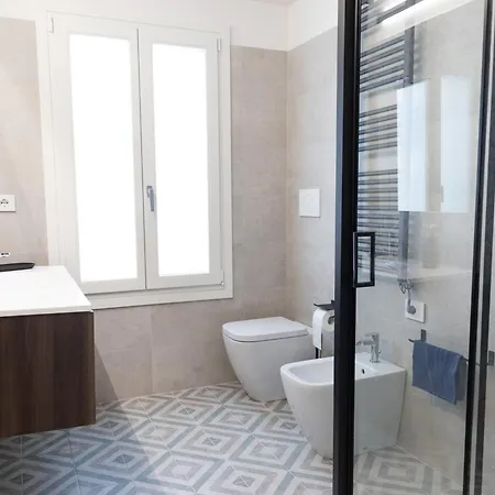 - Lorca House Apartmán Carpi