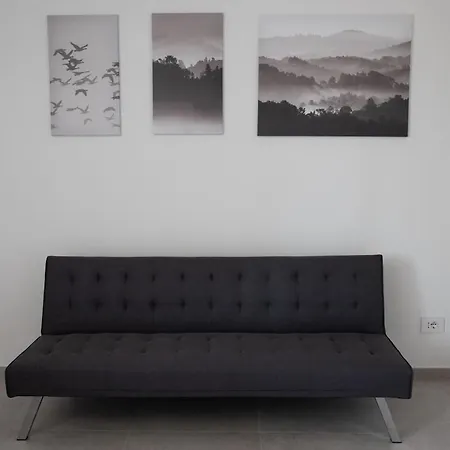 - Lorca House Apartmán *